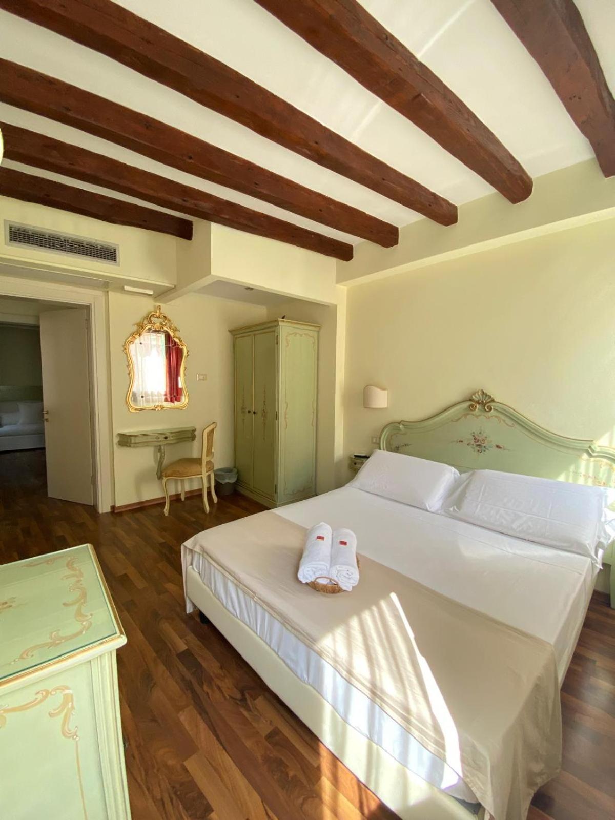 Casa Vacanze Angolo 'Sconto Venecia Exterior foto