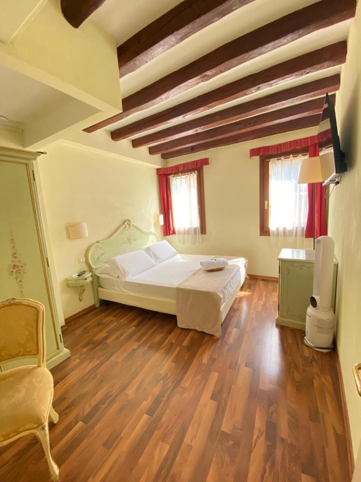 Casa Vacanze Angolo 'Sconto Venecia Exterior foto