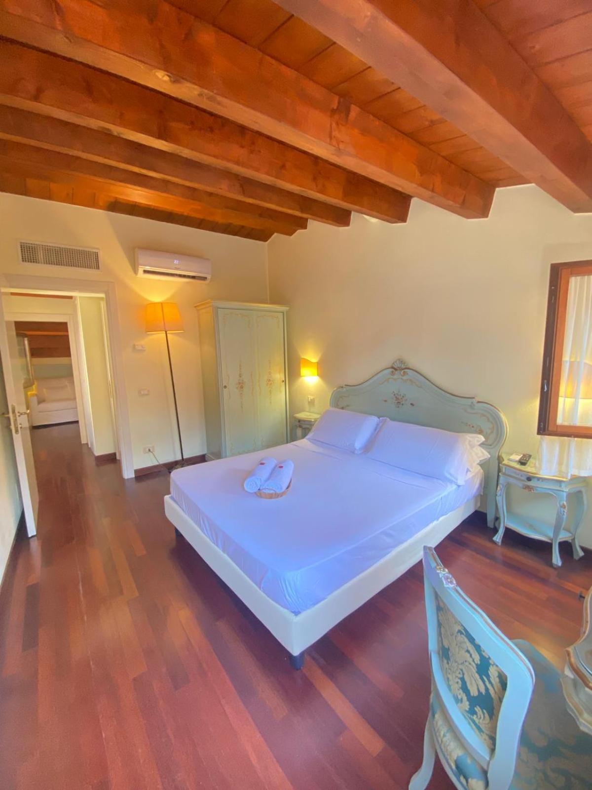 Casa Vacanze Angolo 'Sconto Venecia Exterior foto
