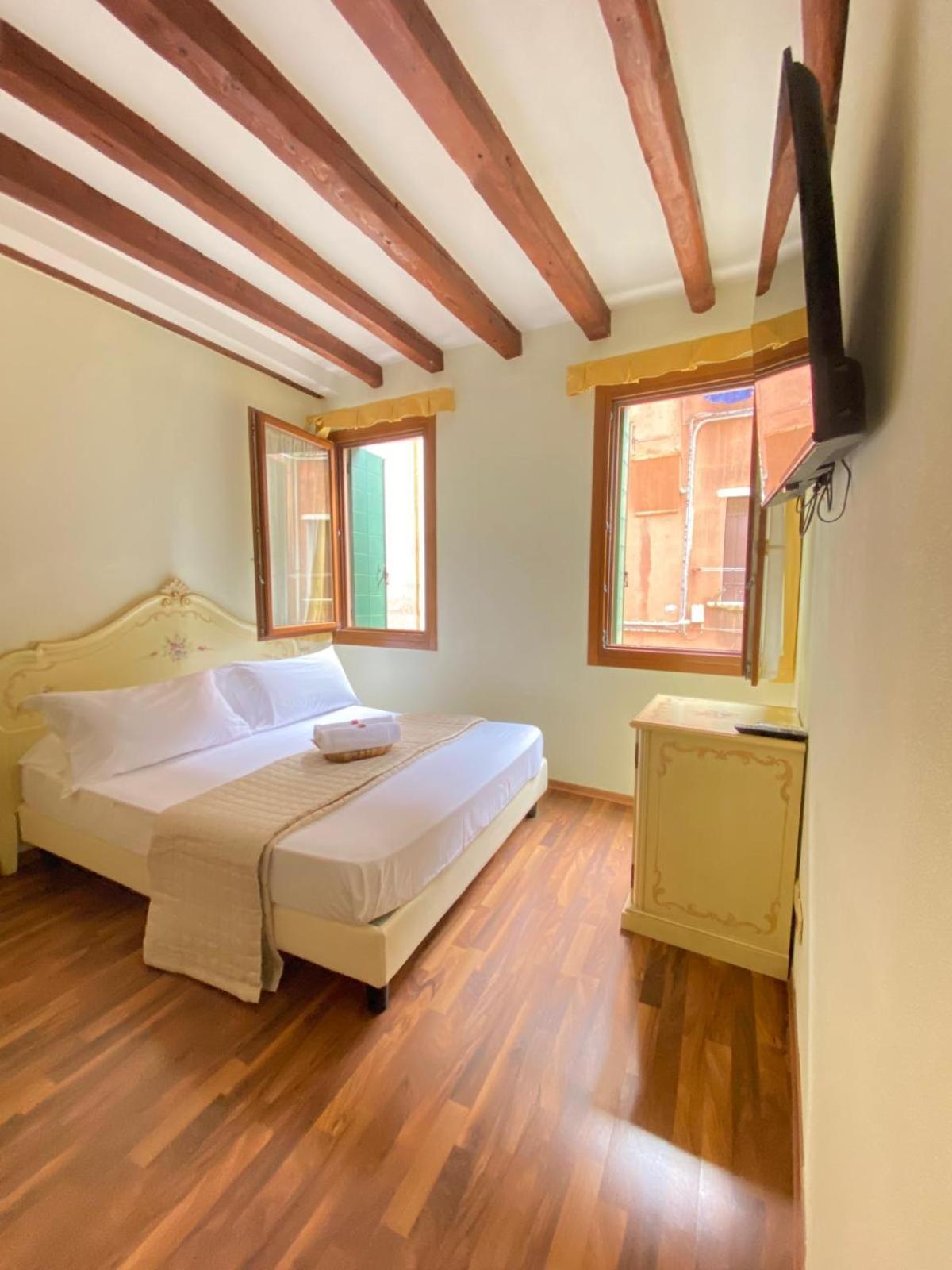Casa Vacanze Angolo 'Sconto Venecia Habitación foto