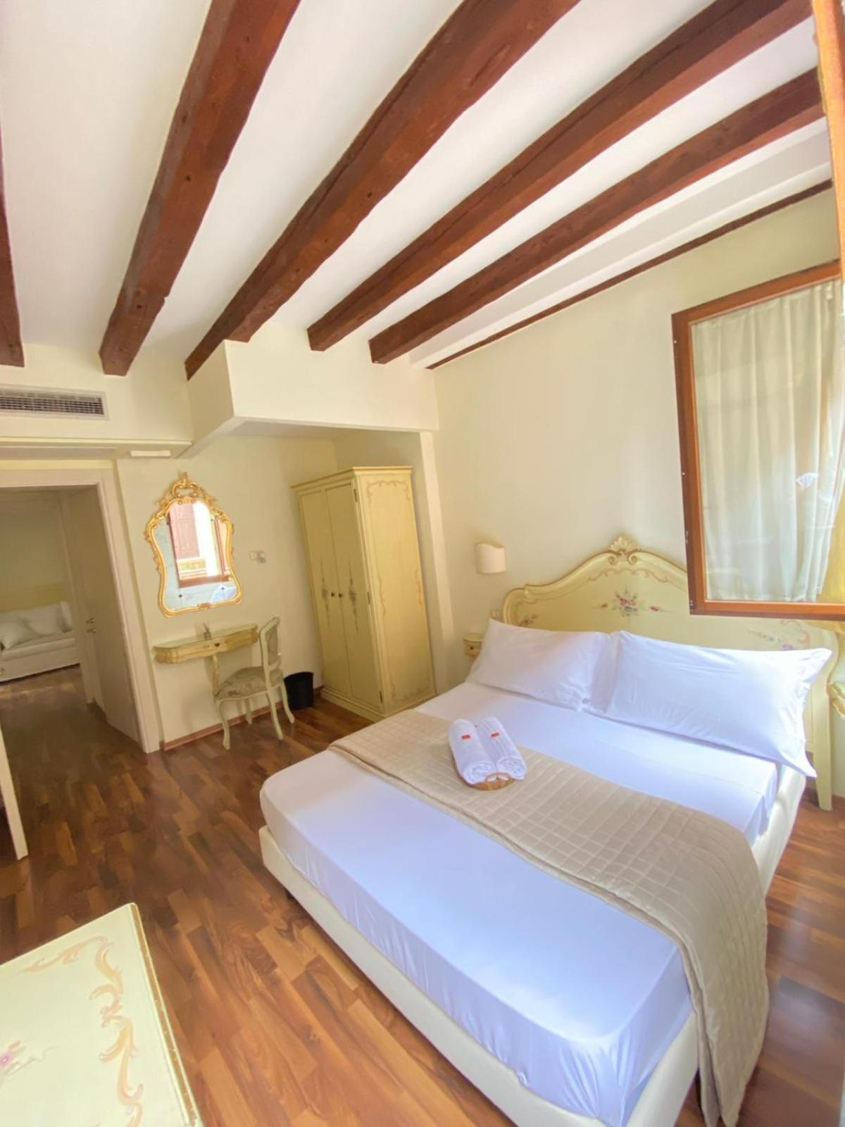 Casa Vacanze Angolo 'Sconto Venecia Exterior foto